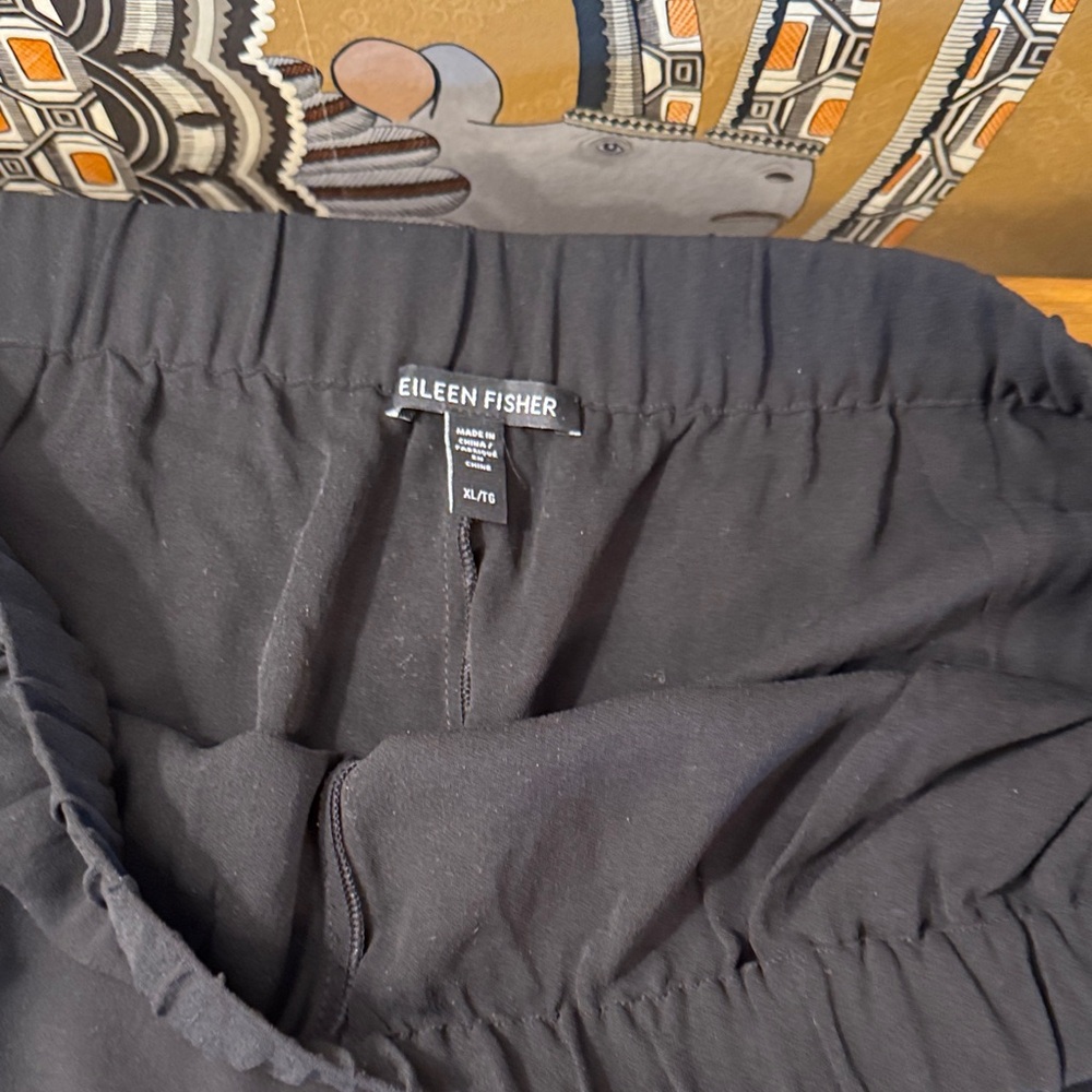 Eileen Fisher Charcoal Trousers. Silk.